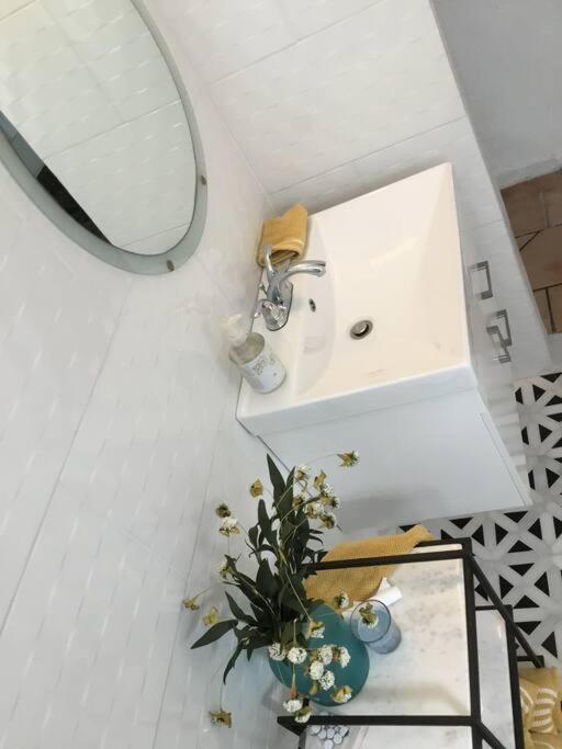 One Bedroom Apt 30 Steps From Prime Beach Generator Parking Included San Juan Buitenkant foto
