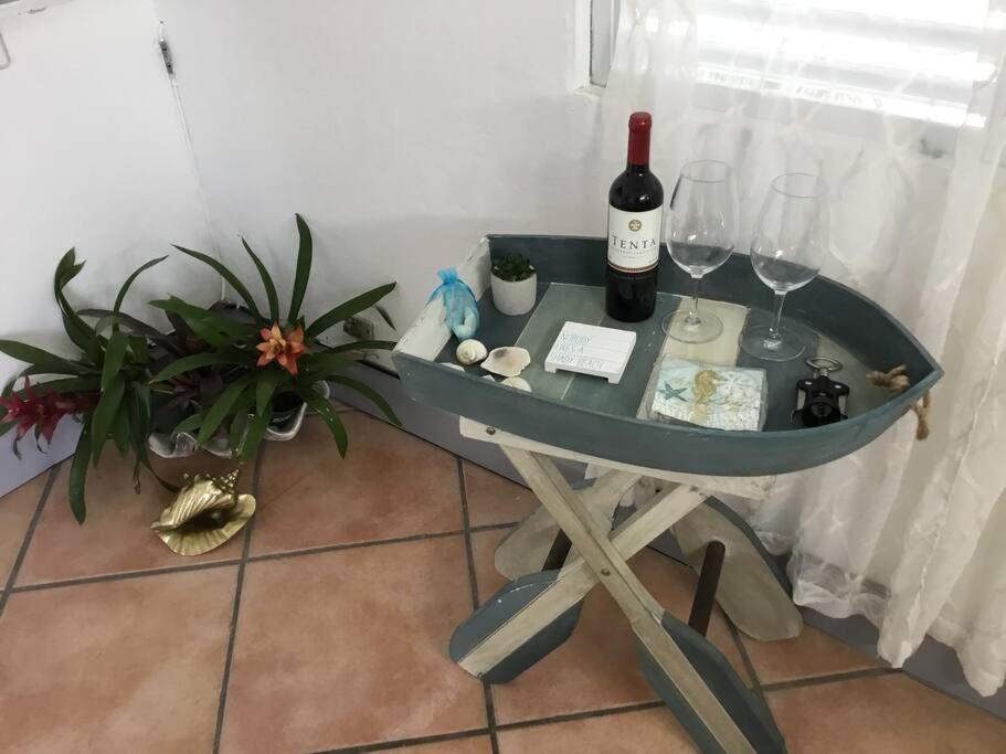 One Bedroom Apt 30 Steps From Prime Beach Generator Parking Included San Juan Buitenkant foto